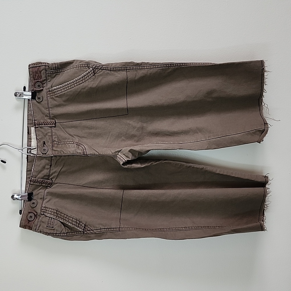 Maurices brown cotton bermuda shorts Y2K style back flap pockets womens 9/10